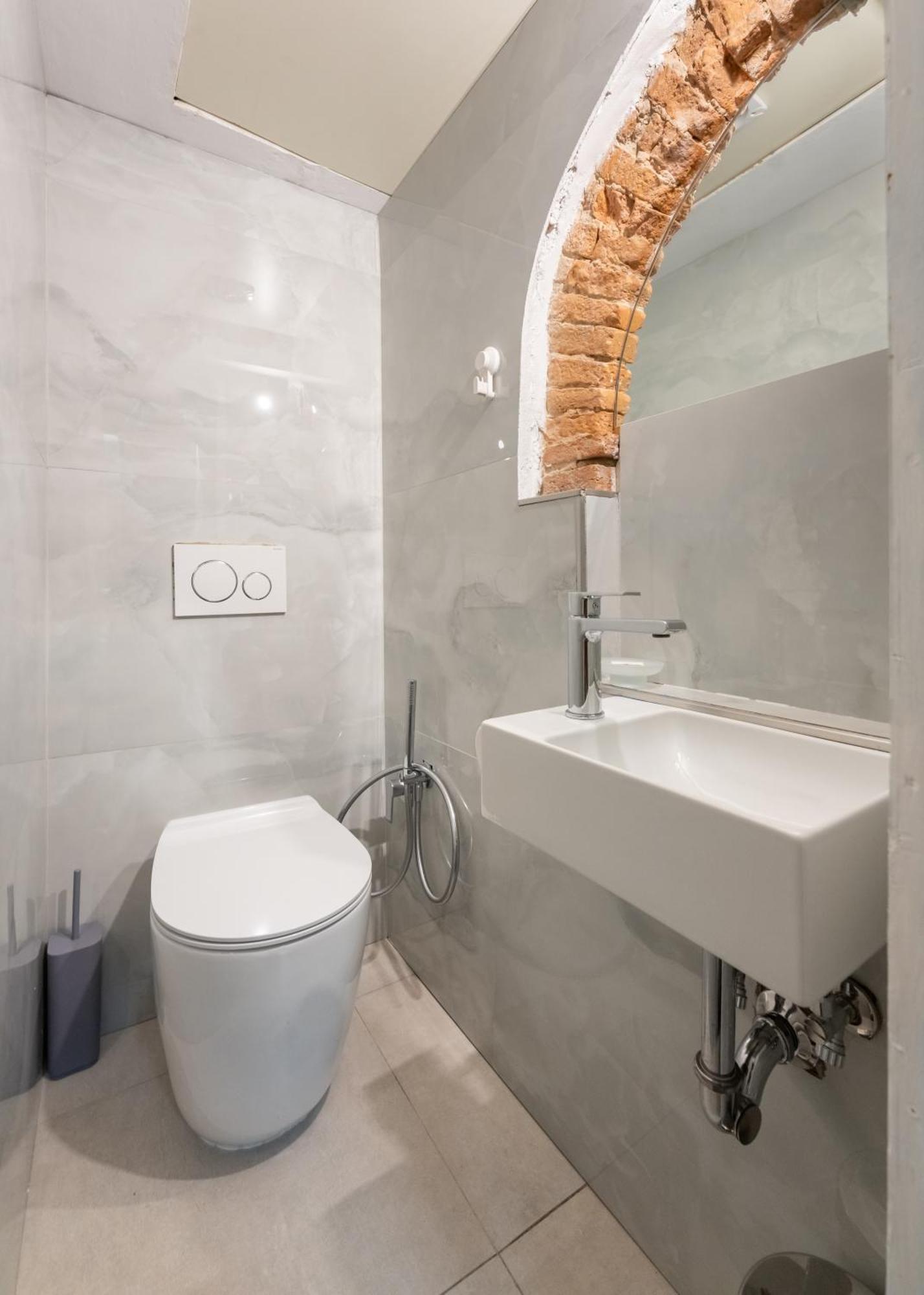 Keys Of Italy - Vigna Vecchia 24 - Cozy Mezzanine In Santa Croce *